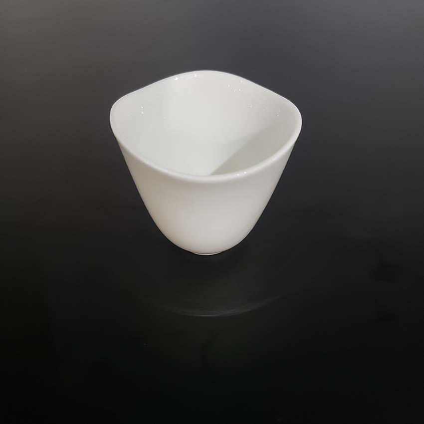 简悦茶杯